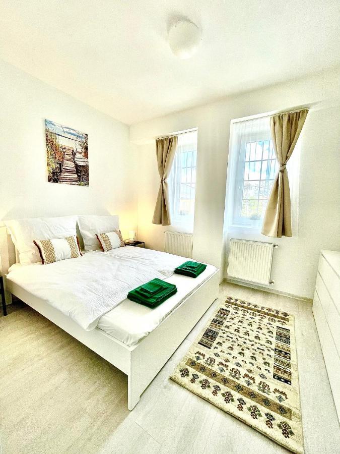 Libas Apartman Keszthely Exterior photo